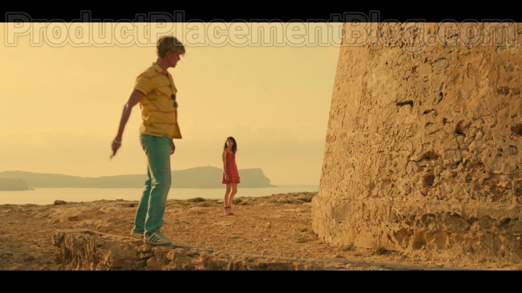 Adidas Sneakers of Tom Rhys Harries as Axel Walker in White Lines S01E02 (2020) (Image 1)