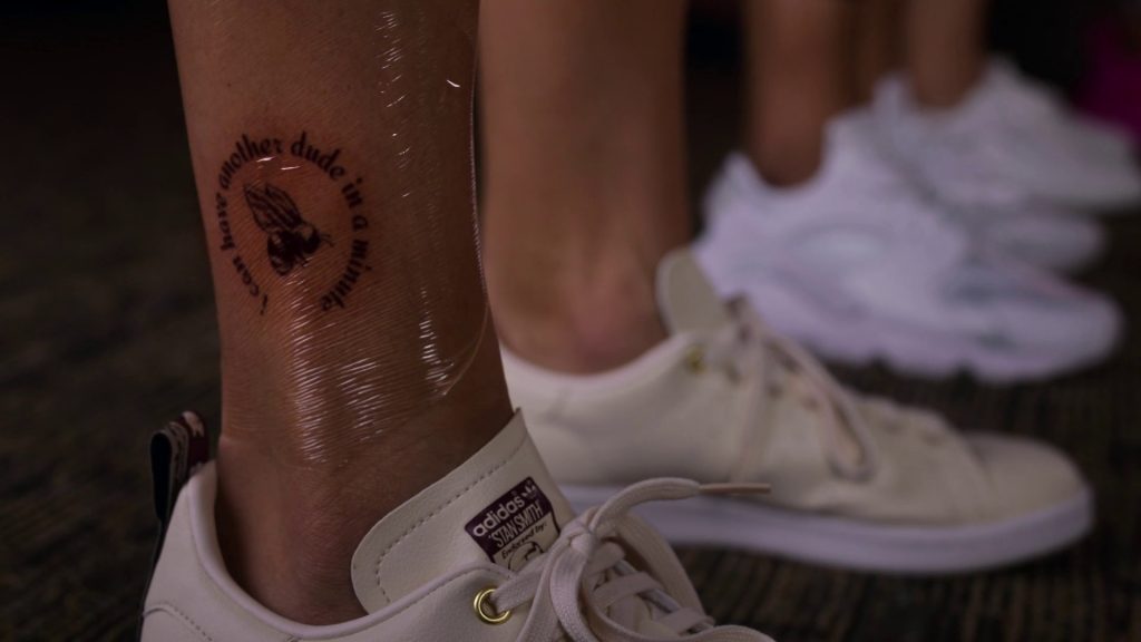 Adidas ‘Stan Smith' Sneakers in Run the World S02E02 “Honeymoon's Over” (2023) (Image 1)