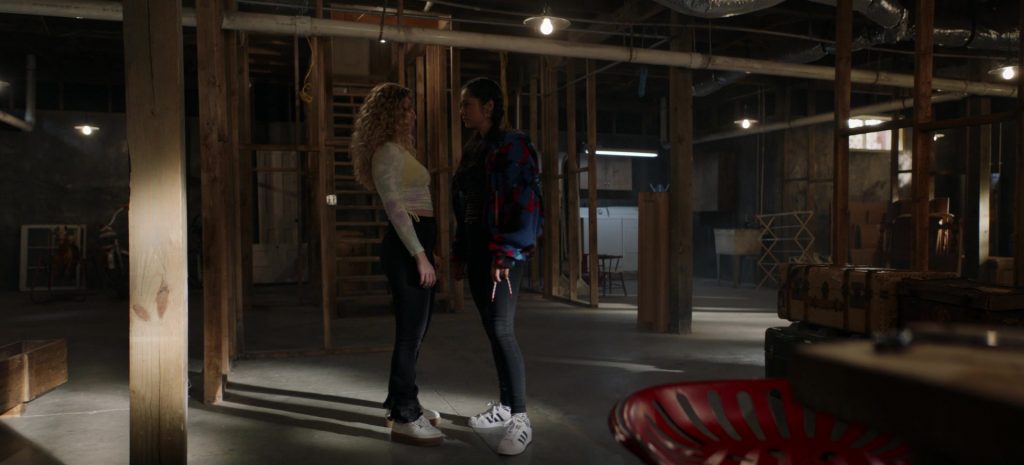 Adidas Superstar Women's Sneakers of Yvette Monreal as Yolanda Montez in Stargirl S02E12 “Summer School - Chapter Twelve” (2021) (Image 1)