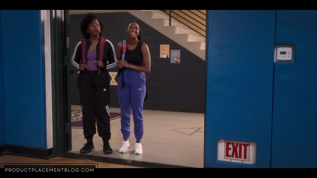 Adidas Tracksuit, Nike Sneakers and Sweatpants in The Sex Lives of College Girls S02E09 “Sex & Basketball” (2022) (Image 1)