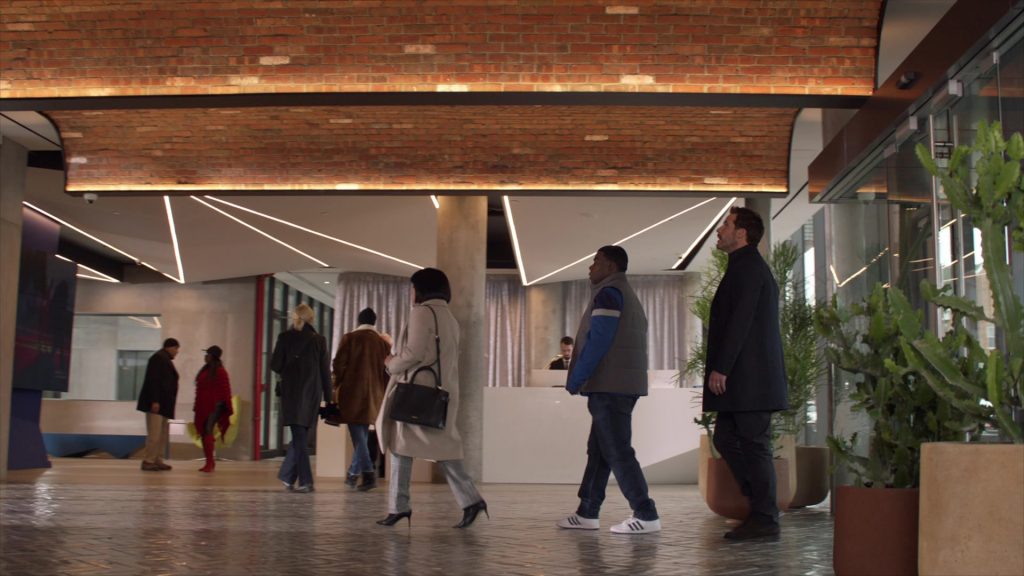 Adidas White Shoes of Tracy Morgan as Tray in The Last O.G. S03E01 “Lookin at the Front Door” (2020) (Image 1)