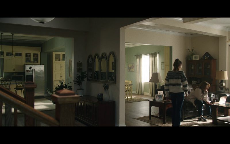 Adidas Women's Sneakers Worn by Edie Falco as Amy Davidson in Bupkis S01E04 “Crispytown” (2023) (Image 1)