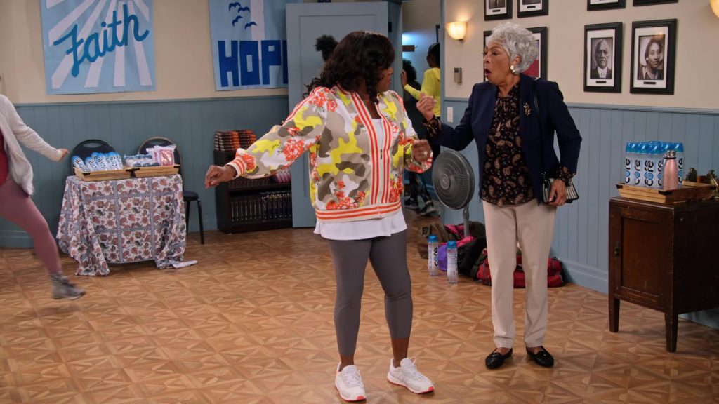 Adidas Women's Sneakers of Loretta Devine as M'Dear in Family Reunion S03E08 “Remember When Cocoa Found Her Calling” (2021) (Image 1)