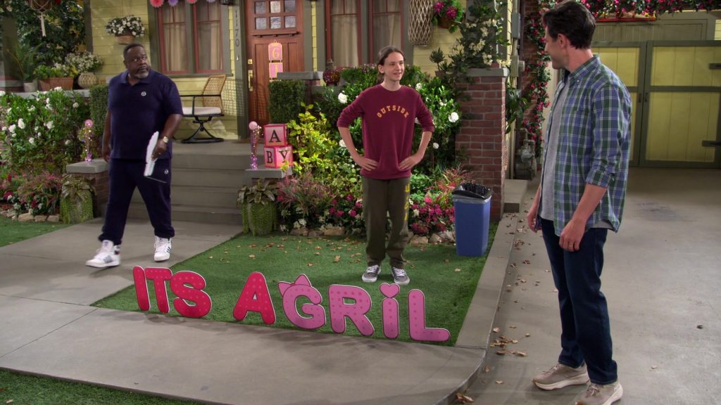 Adidas and Hoka Shoes in The Neighborhood S07E01 “Welcome to the Neighborhood, Daphne” (2024) (Image 5)