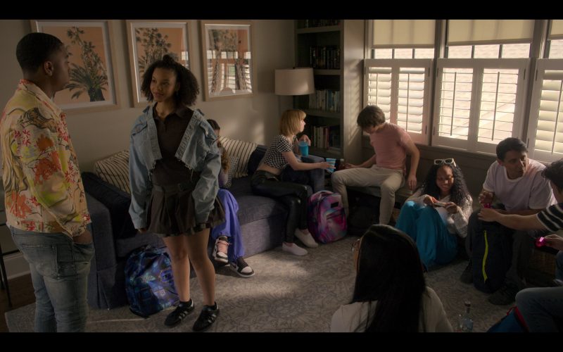 Adidas and Nike Shoes in Reasonable Doubt S02E08 “Change the Game” (2024) (Image 1)