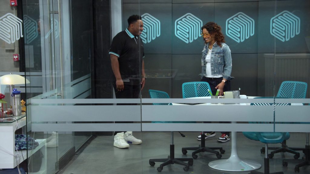 Adidas and Nike Sneakers in The Neighborhood S06E08 “Welcome to the Baby Shower” (2024) (Image 2)