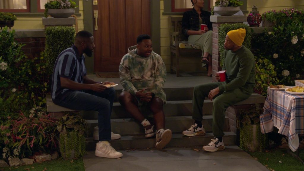Adidas and Nike Sneakers in The Neighborhood S07E04 “Welcome to the Great Beyond” (2024) (Image 18)