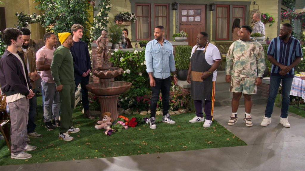 Adidas and Nike Sneakers in The Neighborhood S07E04 “Welcome to the Great Beyond” (2024) (Image 8)