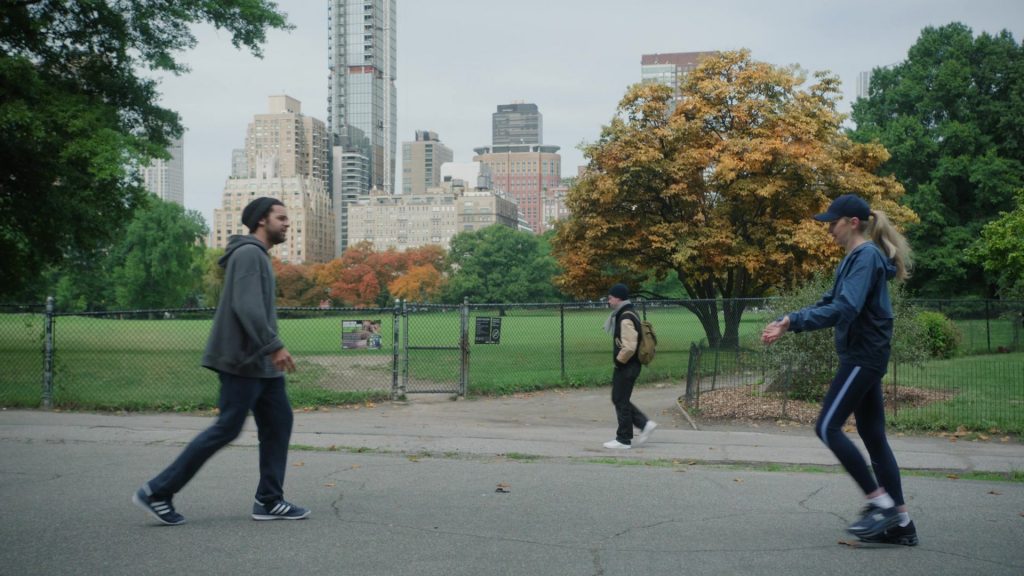Adidas and ON Sneakers in Etoile S01E07 “The Slip” (2025) (Image 8)
