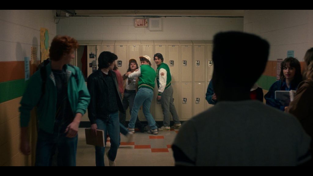 Adidas sneakers in Stranger Things S05E01 “Chapter One – The Crawl” (2025) (Image 8)