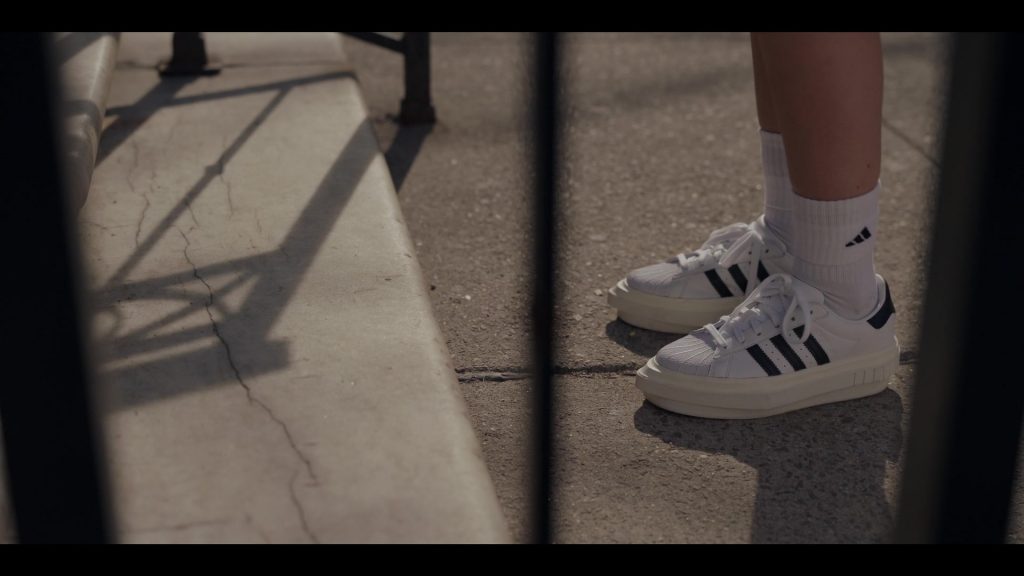 Adidas x Beyonce Superstar Platform Sneakers and Socks of Whitney Peak as Zoya Lott in Gossip Girl S01E01 “Just Another Girl on the MTA” (2021) (Image 2)