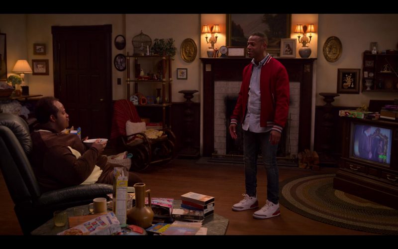 Air Jordan White Sneakers Worn by Marlon Wayans in Sextuplets (2019) (Image 1)