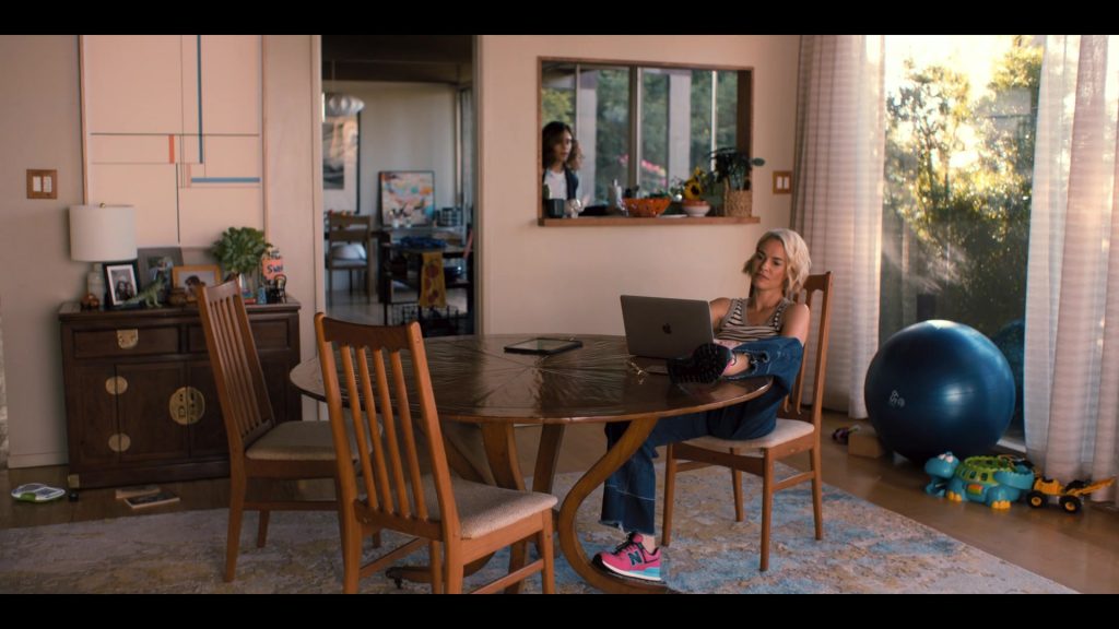 Apple MacBook Laptop and New Balance Shoes Worn by Leisha Hailey as Alice Pieszecki in The L Word - Generation Q Season 1 Episode 3 “Lost Love” (2019) (Image 1)