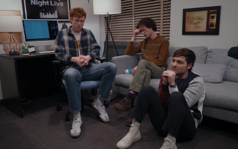Apple iMac and Adidas Sneakers in Saturday Night Live S49E13 “Sydney Sweeney - Kacey Musgraves” (2024) (Image 1)