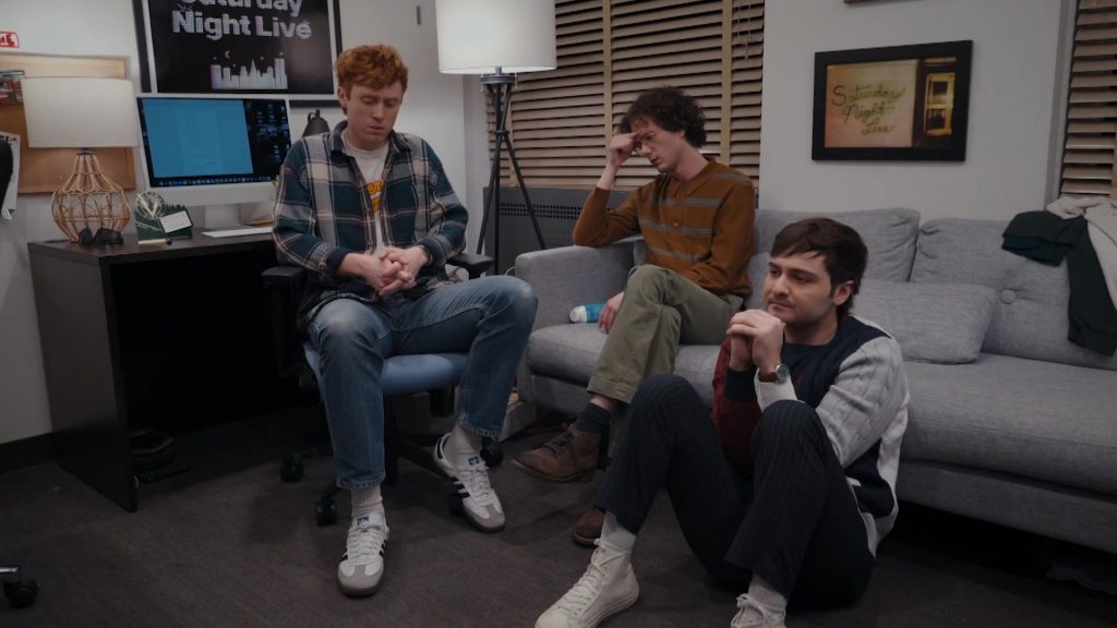 Apple iMac and Adidas Sneakers in Saturday Night Live S49E13 “Sydney Sweeney - Kacey Musgraves” (2024) (Image 2)