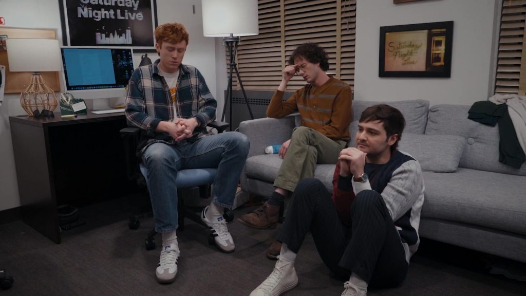 Apple iMac and Adidas Sneakers in Saturday Night Live S49E13 “Sydney Sweeney - Kacey Musgraves” (2024) (Image 3)