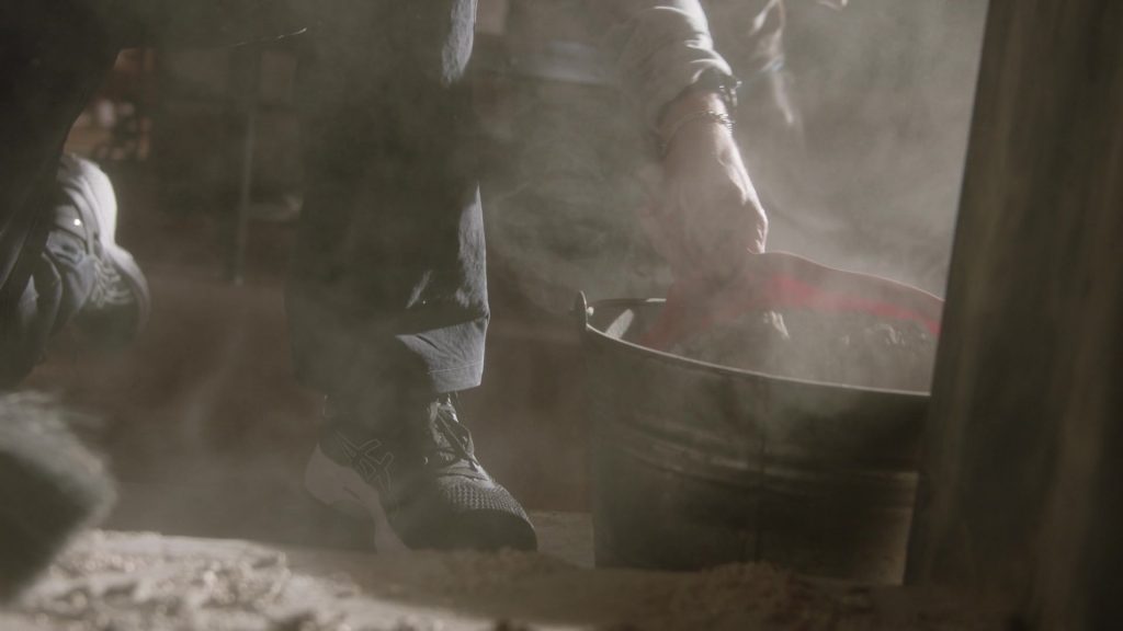 Asics Men's Sneakers of Mark Harmon as Leroy Jethro Gibbs in NCIS S18E12 “Sangre” (2021) (Image 1)