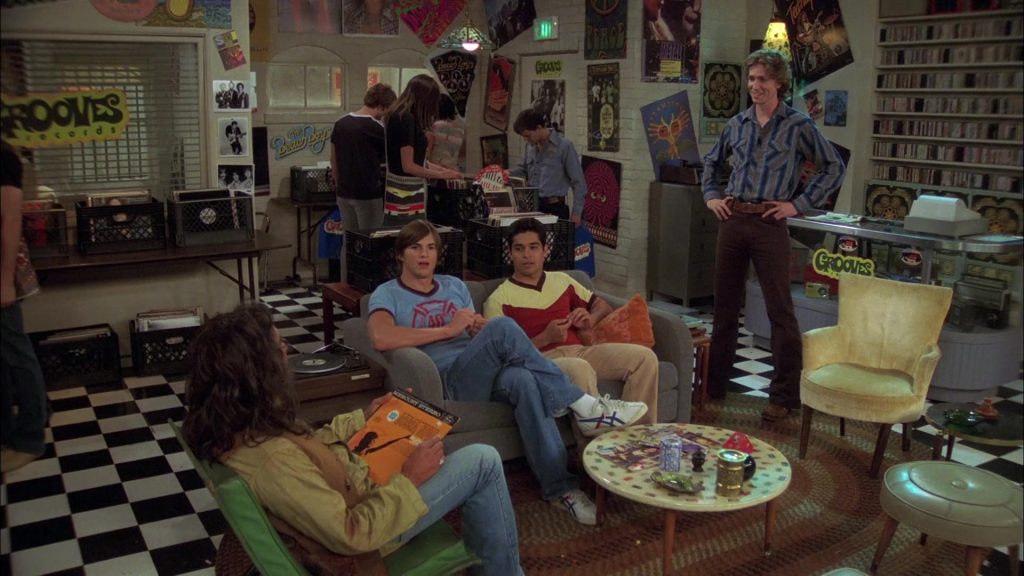 Asics Onitsuka Tiger Sneakers of Ashton Kutcher in That '70s Show S08E03 “You're My Best Friend” (2005) (Image 1)