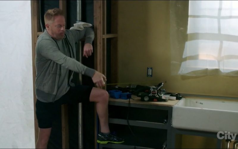 Asics Shoes Worn by Jesse Tyler Ferguson in Modern Family - Catch of the Day (2017) (Image 1)