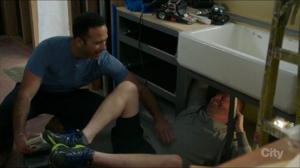 Asics Shoes Worn by Jesse Tyler Ferguson in Modern Family - Catch of the Day (2017) (Image 6)