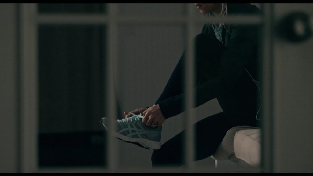 Asics Sneakers Worn by Naomi Watts as Gretchen Carlson in The Loudest Voice – Season 1, Episode 7, 2016 (2019) (Image 2)