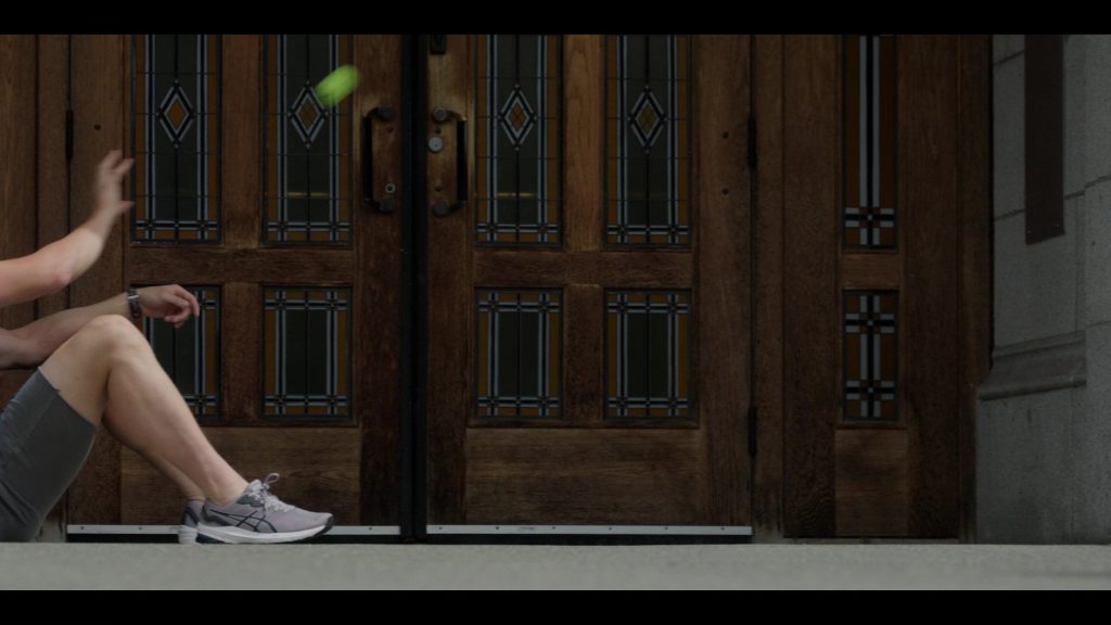 Asics Sneakers in Earth Abides S01E01 “Alone” (2024) (Image 2)