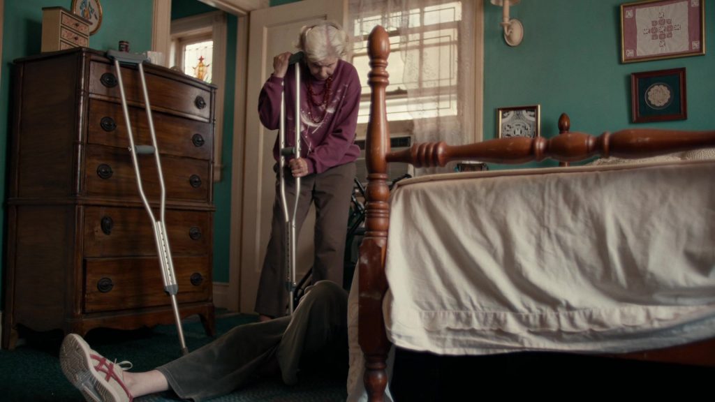 Asics Sneakers in Late Bloomers (2023) (Image 5)