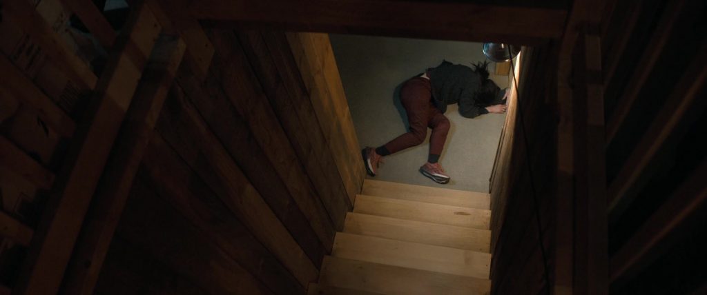 Asics Sneakers in The Last Frontier S01E02 “Wind of Change” (2025) (Image 1)