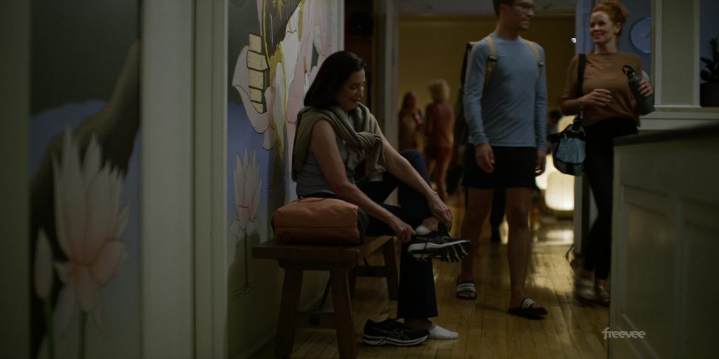 Asics Women's Sneakers in Bosch - Legacy S02E03 “Inside Man” (2023) (Image 1)