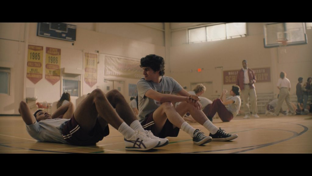 Asics and Converse Shoes in Hysteria S01E04 “Dance Macabre” (2024) (Image 5)