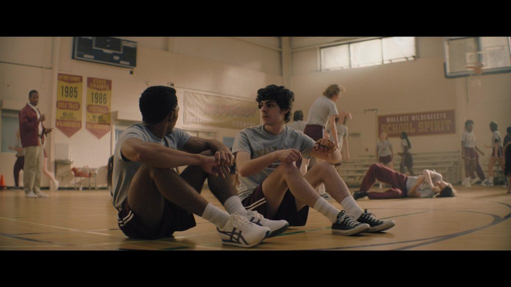 Asics and Converse Shoes in Hysteria S01E04 “Dance Macabre” (2024) (Image 9)