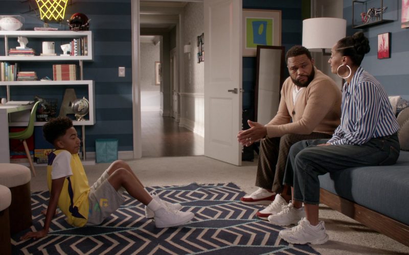 Balenciaga Sneakers Worn by Tracee Ellis Ross as Dr. Rainbow ‘Bow' Johnson in Black-ish Season 6 Episode 4 “When I Grow Up (to Be a Man)” (2019) (Image 1)