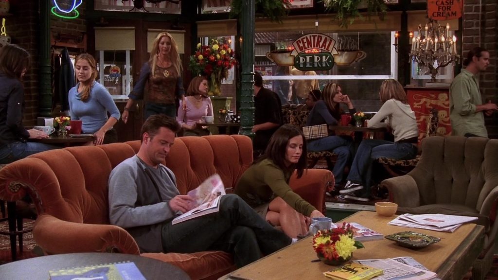 Burberry Bag and Vans Shoes in Friends - The One with Ross's Tan (2003) (Image 4)