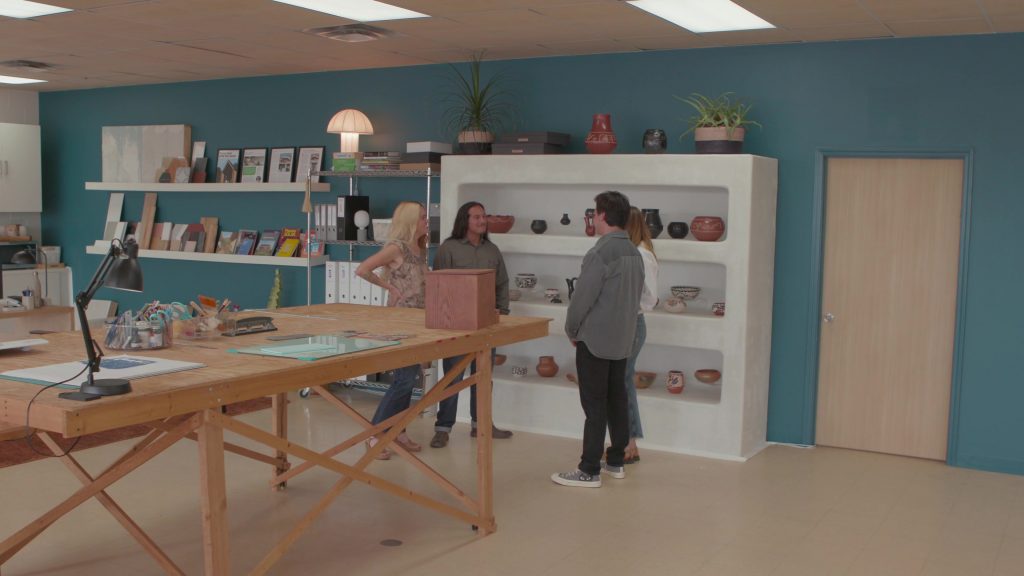 COMME des GARÇONS Sneakers in The Curse S01E06 “The Fire Burns On” (2023) (Image 1)