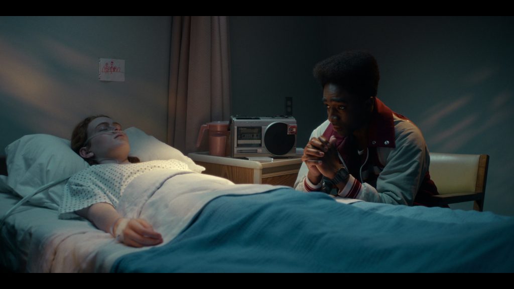 Casio Watch, Converse Shoes in Stranger Things S05E02 “Chapter Two – The Vanishing of” (2025) (Image 11)