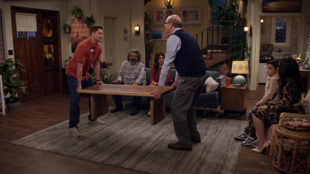 Champion Sneakers in Lopez vs Lopez S03E03 “Lopez vs In-Laws” (2024) (Image 1)