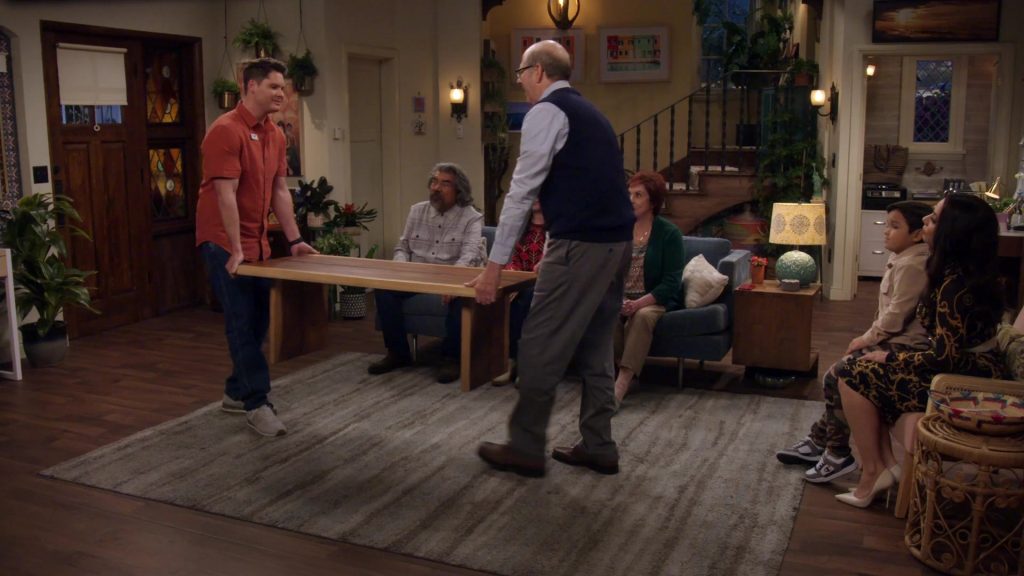 Champion Sneakers in Lopez vs Lopez S03E03 “Lopez vs In-Laws” (2024) (Image 2)