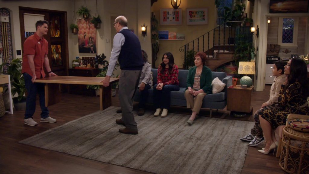 Champion Sneakers in Lopez vs Lopez S03E03 “Lopez vs In-Laws” (2024) (Image 4)