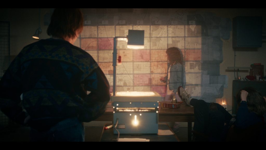 Cheez-It, Nike Sneakers in Stranger Things S05E01 “Chapter One – The Crawl” (2025) (Image 2)