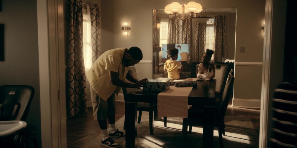 Chicco Chair, Nike Shoes in The Chi S07E06 “Do the Chi Thing” (2025) (Image 1)