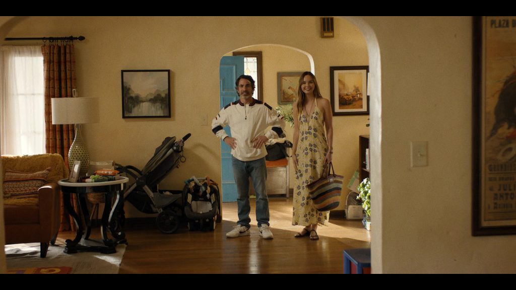 Chicco Stroller and Car Seat, Nike Shoes in Based on a True Story S02E01 “Liquid Gold” (2024) (Image 3)