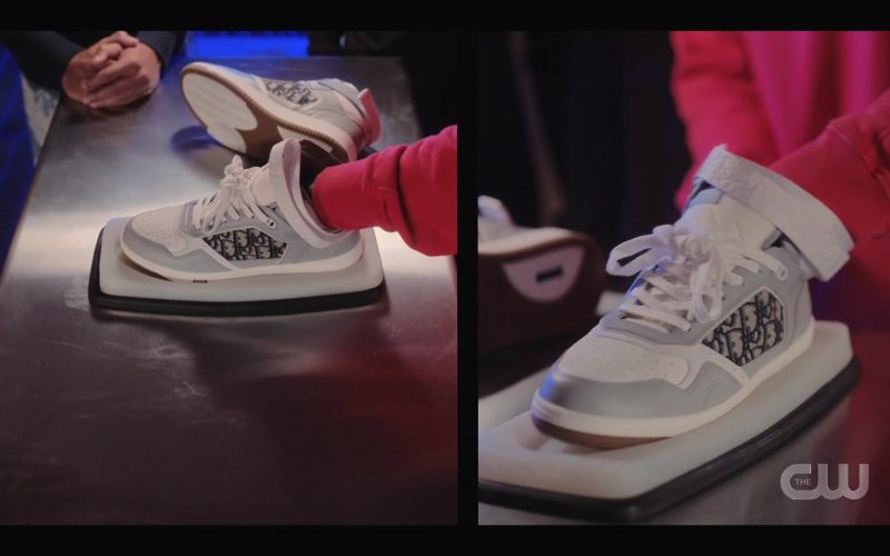 Christian Dior Sneakers in Tom Swift S01E01 “…And the Liftoff to Saturn” (2022) (Image 1)