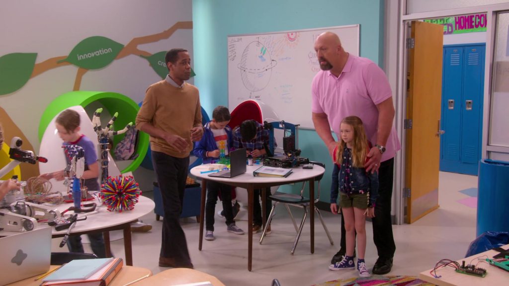 Converse Blue Sneakers Worn by Juliet Donenfeld as J.J. in The Big Show Show S01E03 “The Big Brain” (2020) (Image 2)