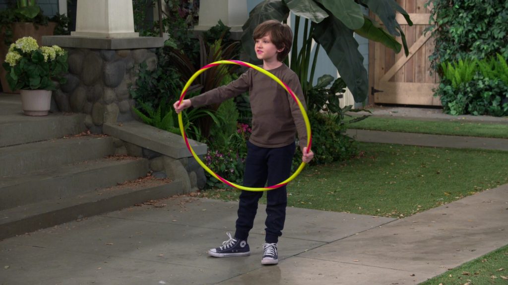 Converse Boys Sneakers Worn by Hank Greenspan in The Neighborhood S02E18 “Welcome to the Team” (2020) (Image 2)