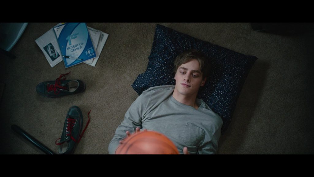 Converse Green Shoes of Fin Argus as Zach Sobiech in Clouds (2020) (Image 1)