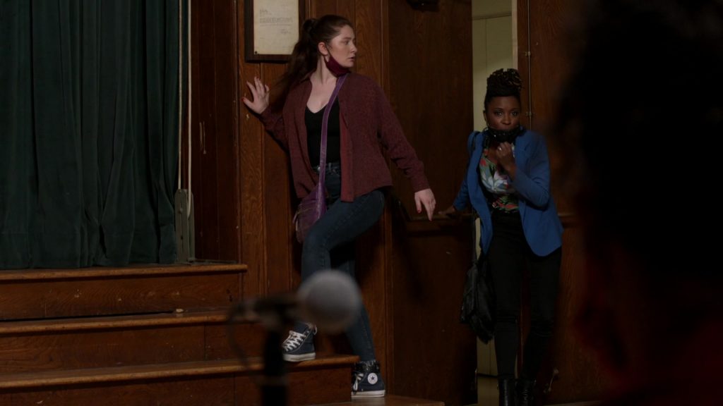Converse HiTop Shoes of Emma Kenney as Debbie Gallagher in Shameless S11E04 “NIMBY” (2021) (Image 2)