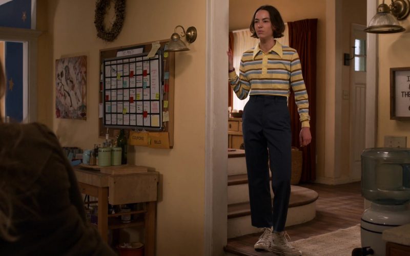 Converse HiTop Sneakers of Brigette Lundy-Paine as Casey Gardner in Atypical S04E02 “Master of Penguins” (2021) (Image 1)