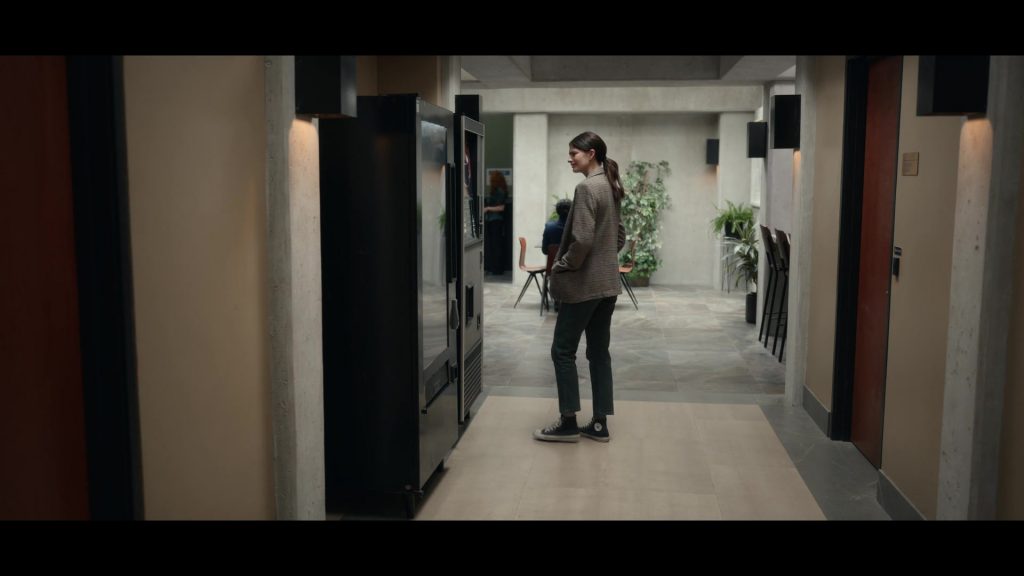 Converse HiTop Sneakers of Diana Silvers as Erin Naird in Space Force S02E05 “Mad (Buff) Confidence” (2022) (Image 1)