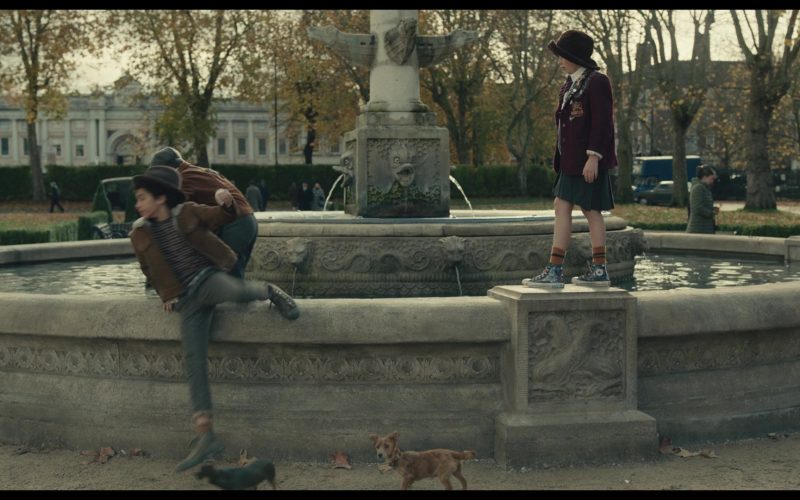 Converse HiTop Sneakers of Tipper Seifert-Cleveland as young Estella in Cruella (2021) (Image 1)