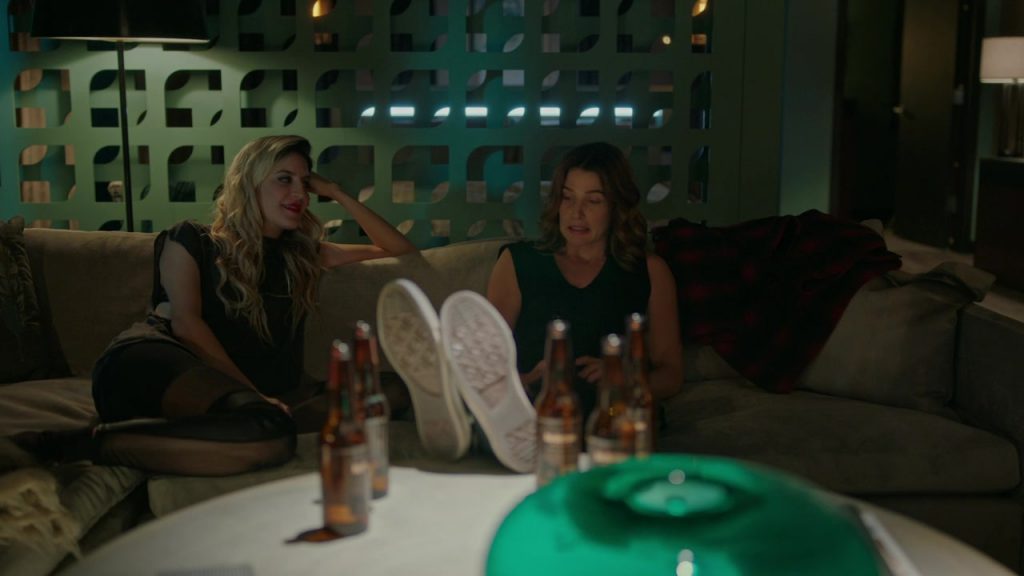 Converse High Top Shoes Worn by Cobie Smulders as Dexadrine Parios in Stumptown Season 1 Episode 6 “Dex, Drugs and Rock & Roll” (2019) (Image 2)